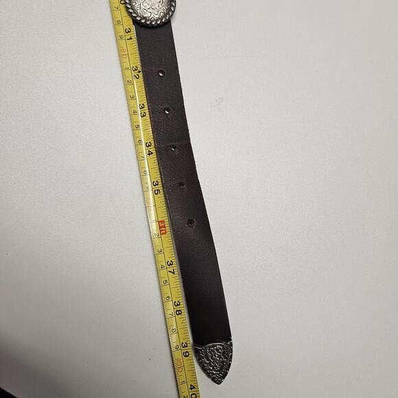 Vintage Women\'s Black Leather Western Fashion Statement Belt Metal End Cap Large main image 9